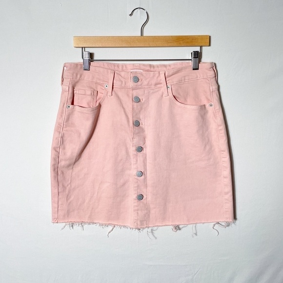 Old Navy light pink denim button up jean skirt sz. 10 with frayed hem - Picture 1 of 8